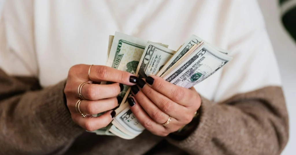 How Do Payment Aggregators Make Money