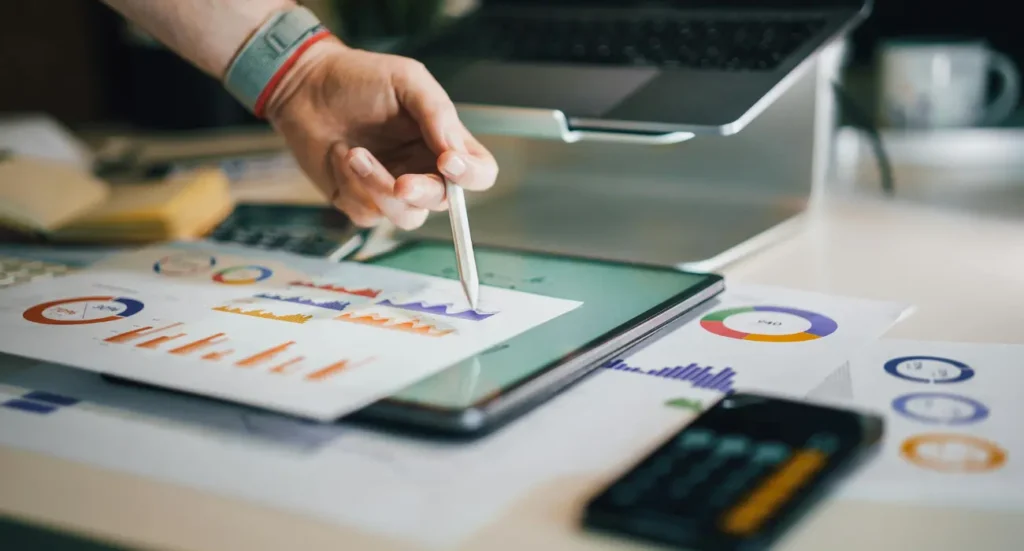 business expense tracking